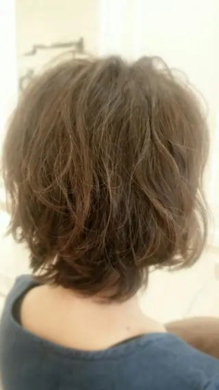 パーマ ミディアム 須賀 一美のヘアスタイル