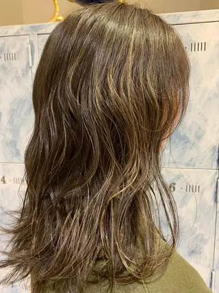 ミディアム カラー 髪質改善/縮毛矯正 ツヤ髪🩷さつきのヘアスタイル