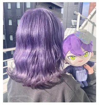 ミディアム カラー GARU-ガル-所属・TSUNO🦖 派手髪/オタク美容師のヘアスタイル