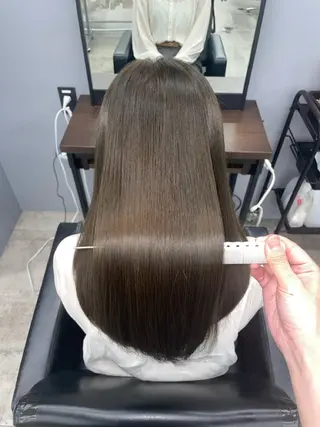 セミロング 艶髪/トリートメント ⭐️KIRARI⭐️のヘアスタイル