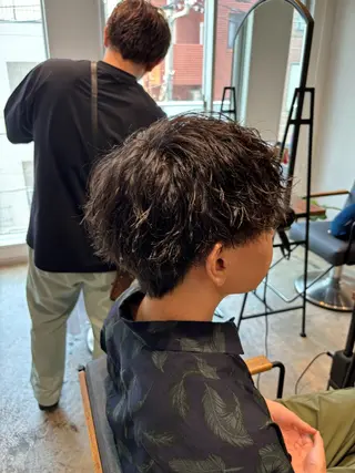 パーマ メンズ みつけ/メンズカット メンズパーマ🦔のヘアスタイル