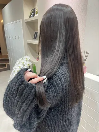 ロング カラー yamanaka honamiのヘアスタイル