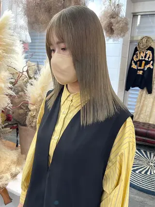 セミロング ｰYUIMARLｰ momokaのヘアスタイル