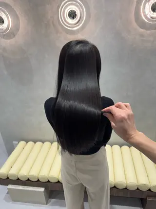 ロング SALOWIN east店6F所属・TAKUMI 【美髪特化】のヘアスタイル