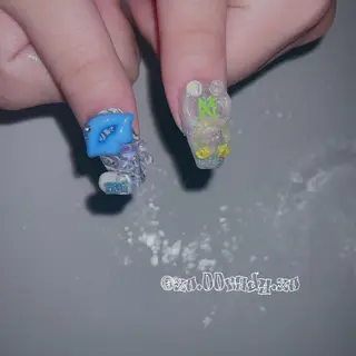 ミディアム ネイル ⛓Miyu ⛓のネイルデザイン