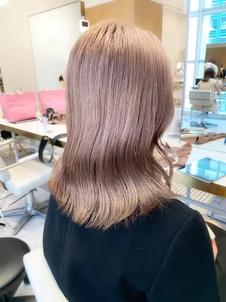 ミディアム レイヤー専門家 ダブルカラー修のヘアスタイル