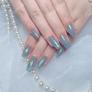 ネイル Queenie 🦋のネイルデザイン