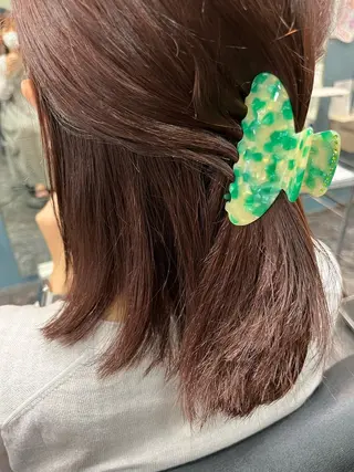 ミディアム カラー ウスイマイコ カット/ケアカラーのヘアスタイル