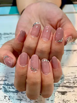 ネイル 高尾 梨花のネイルデザイン