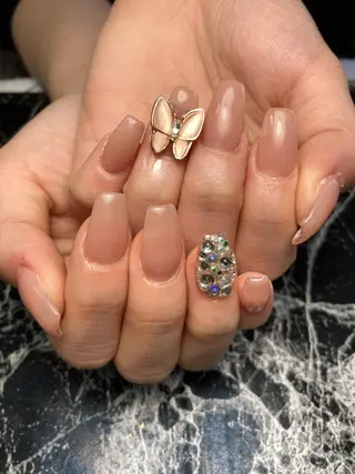 ミディアム ネイル ✴︎ Delightのネイルデザイン