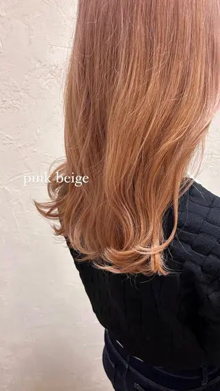 セミロング ミウラナツサ /レイヤーカットのヘアスタイル