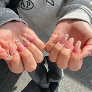 ネイル 吉岡 萌花のネイルデザイン