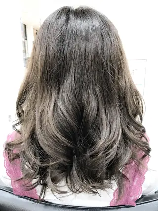 セミロング カラー 関口 友行のヘアスタイル