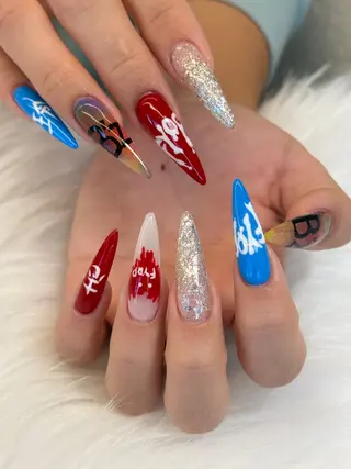 ネイル Luxe Nailのネイルデザイン
