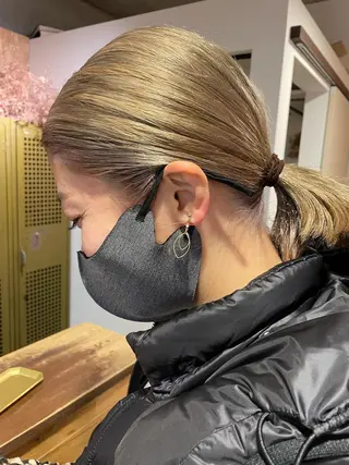 ミディアム さの あやねのヘアスタイル