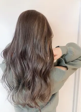 ロング 🍀ブリーチ/艶カラ ー🍀 コイケのヘアスタイル