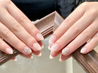 ネイル 🎀も ものネイルデザイン