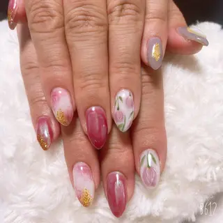 ネイル The Best Beauty受付担当のヘアスタイル