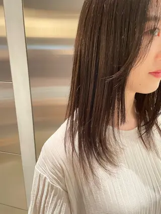 セミロング organic＋live所属・伊藤 陽菜のヘアスタイル