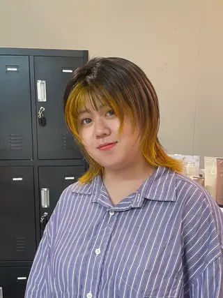 ショート カラー A/LEE所属・久保田 千尋のヘアスタイル