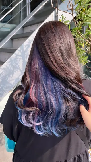 カラー 和泉田 真白のヘアスタイル