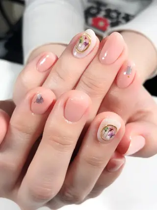 ネイル atelier la vita所属・lavita. mimuraのネイルデザイン