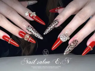 ネイル E.N🦋 長さ出し/持ち込みのネイルデザイン
