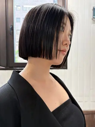 ショート カラー 🫐寒色系カラー 🫐ヤマナカリリカのヘアスタイル