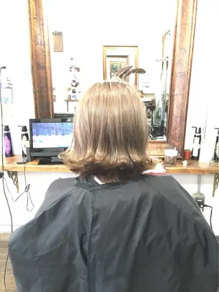 ショート ミディアム カラー LA KING GINZA TOKYO所属・🧡ショートの達人 🧡SHOのヘアスタイル