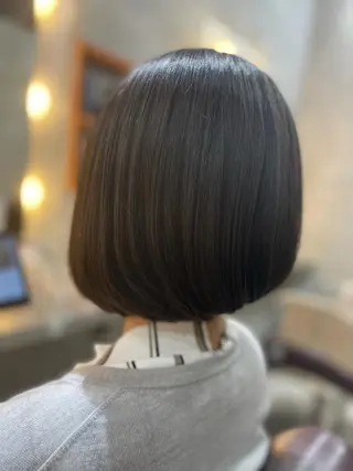 ショート 岡田 駿也のヘアスタイル