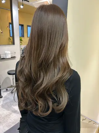 ロング カラー hub hair 透明感/レイヤーのヘアスタイル