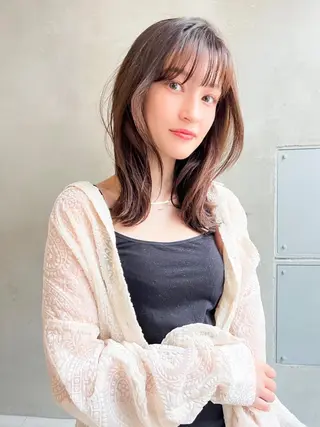 ミディアム カラー MUSASHI ブリーチカラー◎のヘアスタイル