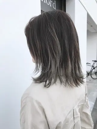ミディアム カラー ボブ/ハイトーン 立川loose 下田のヘアスタイル