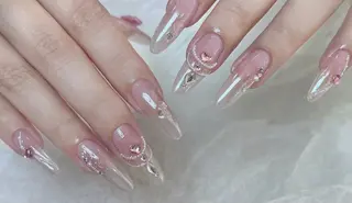 ネイル D-BEAUTY Nailsalonのネイルデザイン