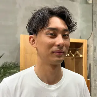 メンズ 渥美祐耶 【メンズカット】のヘアスタイル