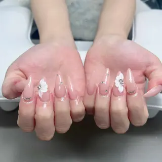 ネイル Nova Nail Salonのネイルデザイン