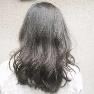 ミディアム カラー vato マンツーマンサロンのヘアスタイル
