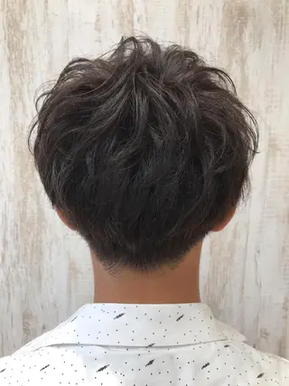 パーマ メンズ ファミールヘア所属・メンズパーマ波巻き 🌳大森悠登🌳のヘアスタイル