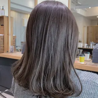 ミディアム カラー ノグチ ナツコのヘアスタイル