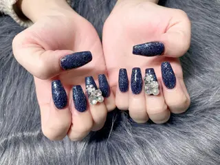 ミディアム ネイル 《LB》ラブリエ Nail&eyeのマツエク・マツパデザイン