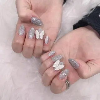 ネイル 🦋ネイルサロン ブラン🌈ゆりのネイルデザイン