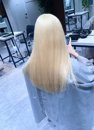 ロング カラー ダブルカラー ブリーチ/kaitoのヘアスタイル