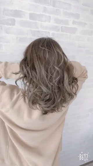 ミディアム カラー パーマ ヘアアレンジ メンズ キッズ ネイル マツエク・マツパ 山崎 義弘のヘアスタイル