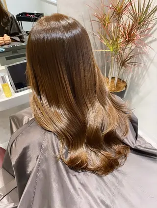 セミロング 髪質改善専門店waTatori〜私のトリートメント〜所属・新宿🫧髪質改善🫧 艶カラー🫧個室のヘアスタイル