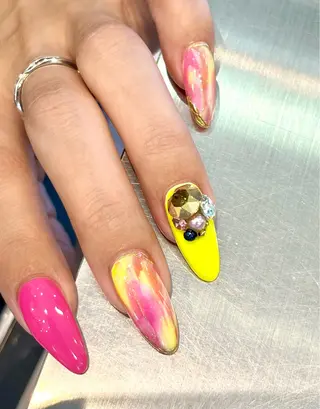 ロング ネイル まり りぃ〜んのネイルデザイン