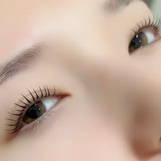 マツエク・マツパ 京橋/束感まつ毛& LED🦋藤本加奈のマツエク・マツパデザイン