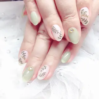 ネイル マジックミラー所属・マジック ミラーのネイルデザイン