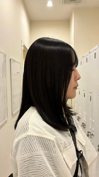 ミディアム よこやま なぎさのヘアスタイル