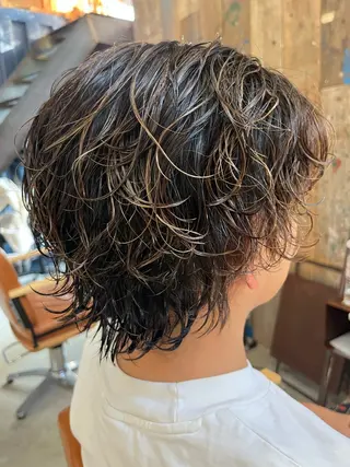 パーマ メンズ 加納 麻雄のヘアスタイル