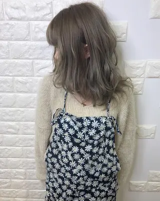 ミディアム カラー 横浜ブリーチムラ直し ハイトーン/ブリーチのヘアスタイル